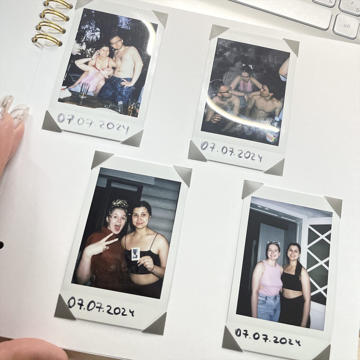 Кадры Instax с вечеринки